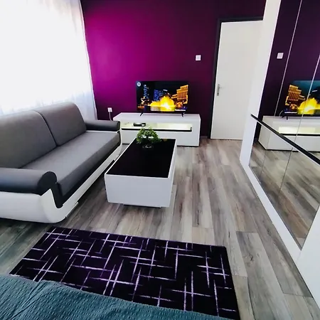 Cosmopolitan * Sarospatak