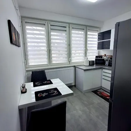 Cosmopolitan Apartman
